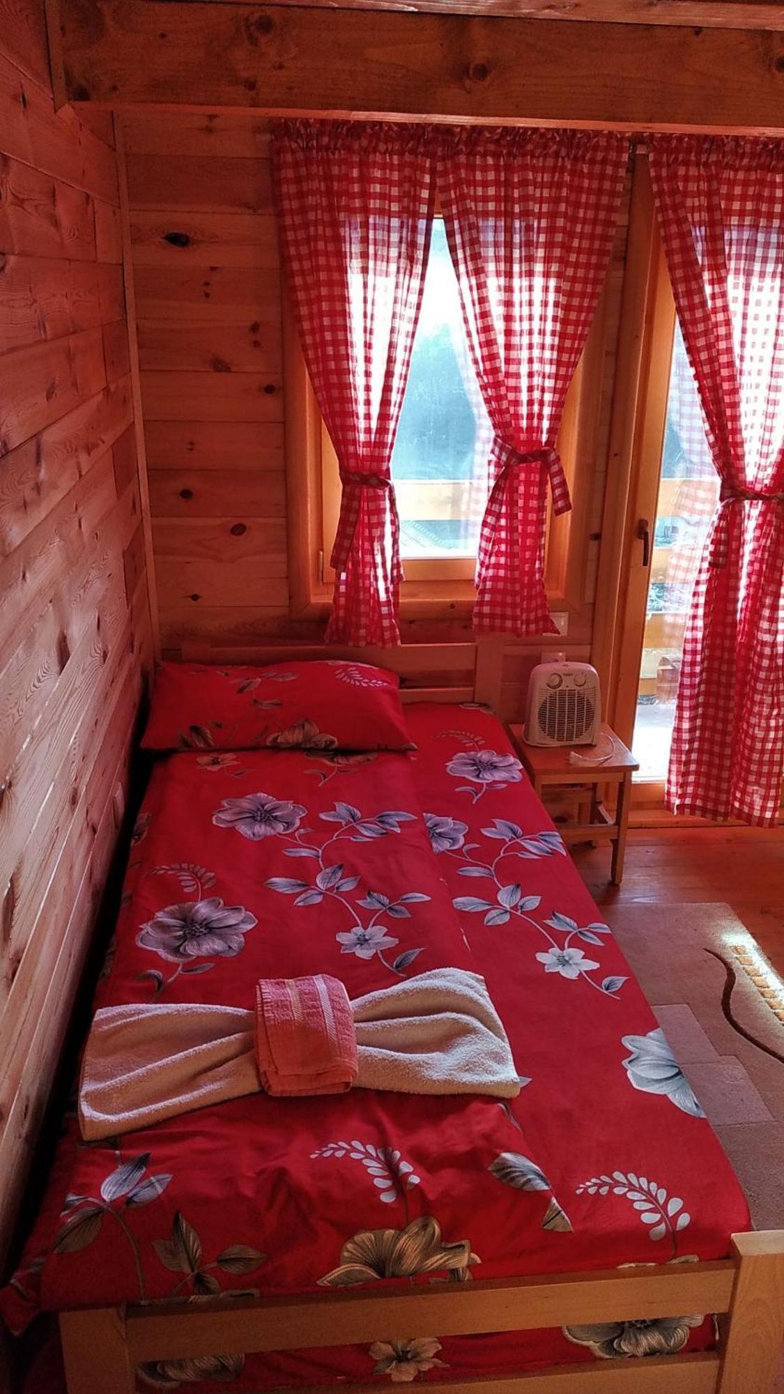 Eco Village Jasavic Plav Extérieur photo